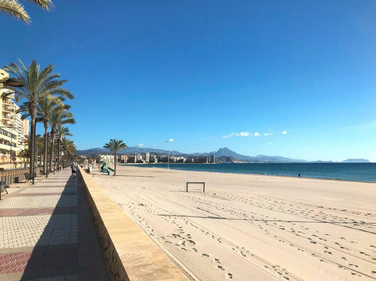 Apartamento Sobre El Puerto El Campello Exteriör bild